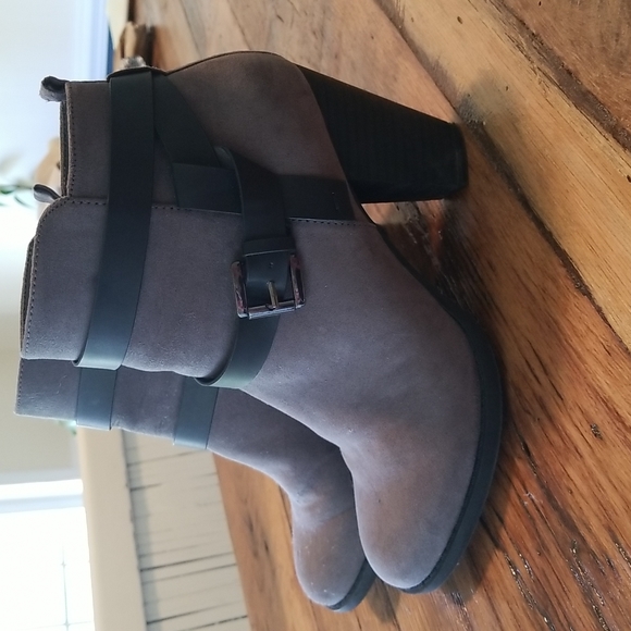 Coach and Four Shoes Coach And Four Gray Boots 3 Inch Heel Poshmark